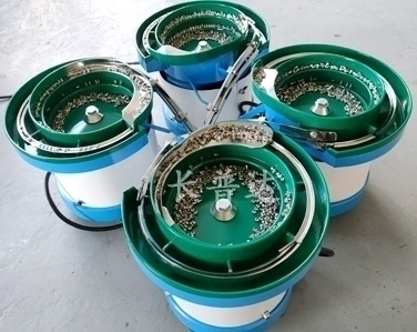 长普达：铆钉振动盘